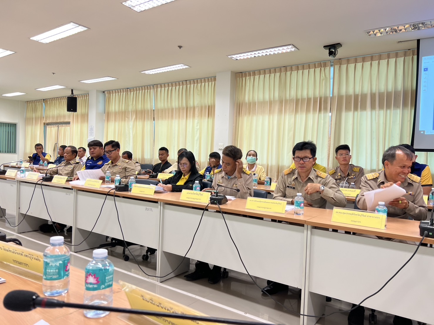🔆พช.บุรีรัมย์🔆 GROWTH TEAM BURIRAM สร้างสรรค์ สร้างสุข : ร่วมประชุมคณะทำงานวิเคราะห์สถานการณ์ยาเสพติดระดับพื้นที่จังหวัดบุรีรัมย์(โต๊ะข่าว) ครั้งที่7/2568 และคณะทำงานติดตามเร่งรัดผลการดำเนินงานป้องกันปราบปรามและแก้ไขปัญหายาเสพติดจังหวัดบุรีรัมย์ ครั้งที่12/ 2568