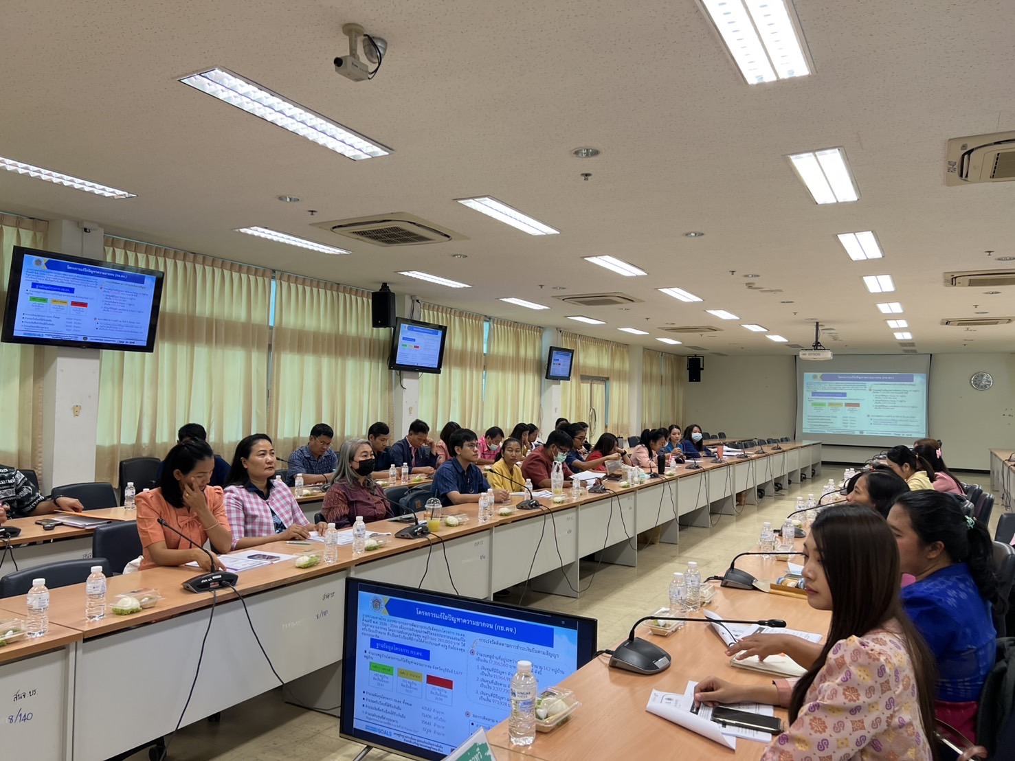 พช.บุรีรัมย์🔆 GROWTH TEAM BURIRAM สร้างสรรค์ สร้างสุข : เหลียวหลัง แลหน้า ขับเคลื่อนงาน กข.คจ. ประจำปี2568