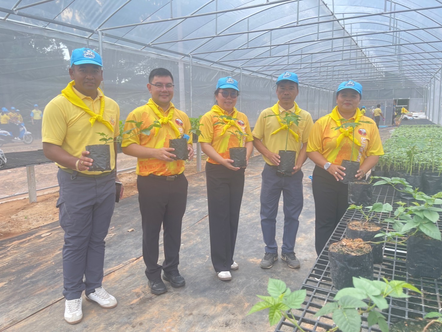 🔆พช.บุรีรัมย์🔆 GROWTH TEAM BURIRAM สร้างสรรค์ สร้างสุข : ร่วมกิจกรรมจิตอาสาบำเพ็ญสาธารณประโยชน์และบำเพ็ญสาธารณกุศล เฉลิมพระเกียรติพระบาทสมเด็จพระเจ้าอยู่หัว เนื่องในโอกาสวันเฉลิมพระชนมพรรษา 28 กรกฎาคม 2568