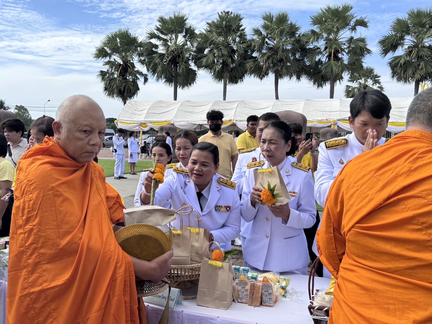 🔆พช.บุรีรัมย์ 🔆GROWTH TEAM BURIRAM สร้างสรรค์ สร้างสุข : ร่วมกิจกรรมเฉลิมพระเกียรติพระบาทสมเด็จพระเจ้าอยู่หัว เนื่องในโอกาสวันเฉลิมพระชนมพรรษา 28 กรกฎาคม 2568 จังหวัดบุรีรัมย์