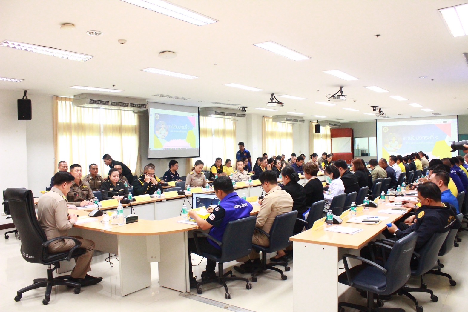 🔆พช.บุรีรัมย์🔆 ร่วมประชุมคณะกรรมการศูนย์อํานวยการป้องกันและปราบปรามยาเสพติดจังหวัดบุรีรัมย์ ครั้งที่ 7/2568 และคณะทํางานติดตาม เร่งรัดผลการดําเนินงานป้องกัน ปราบปราม และแก้ไขปัญหา ยาเสพติดจังหวัดบุรีรัมย์ ครั้งที่ 13/2568