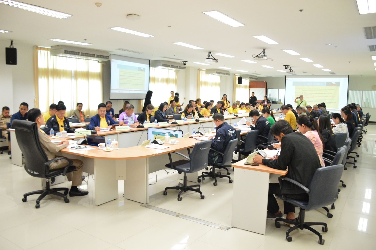 🔆พช.บุรีรัมย์🔆 GROWTH TEAM BURIRAM สร้างสรรค์ สร้างสุข : ร่วมประชุมคณะกรรมการบริหารงานจังหวัดแบบบูรณาการ(ก.บ.จ.) จังหวัดบุรีรัมย์ครั้งที่4/ 2568