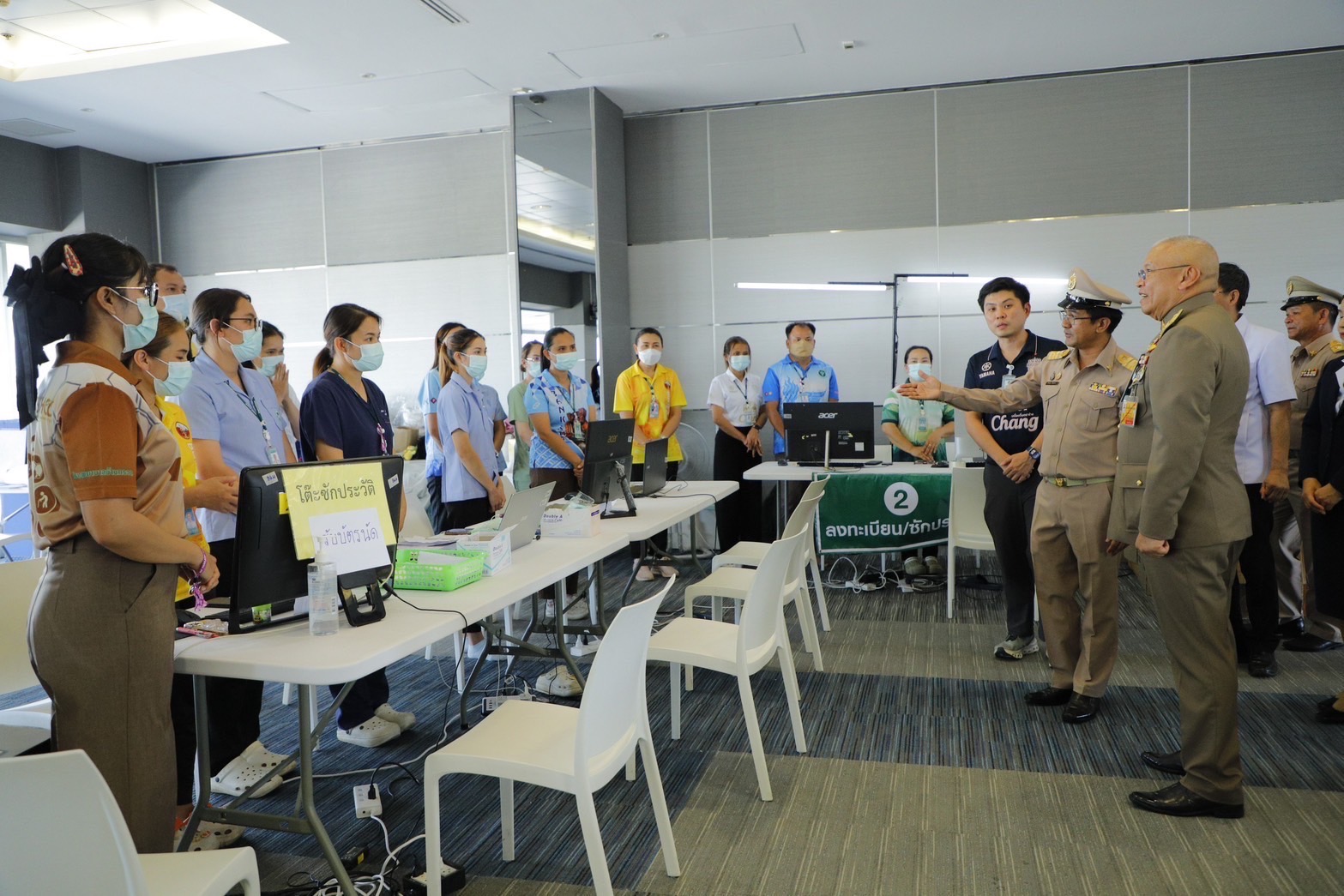 🔆พช.บุรีรัมย์🔆 GROWTH TEAM BURIRAM สร้างสรรค์ สร้างสุข : ร่วมในพิธีเชิญถุงพระราชทานช่วยเหลือประชาชนที่ได้รับผลกระทบจากสถานการณ์ชายแดนไทย-กัมพูชา ของจังหวัดบุรีรัมย์