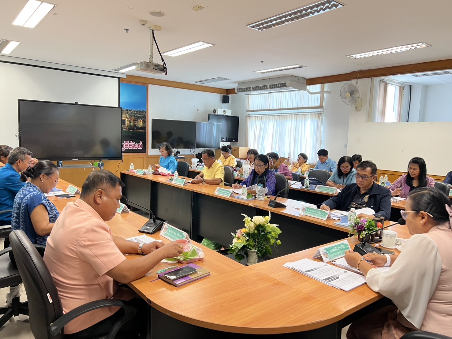 🔆 พช.บุรีรัมย์🔆 GROWTH TEAM BURIRAM สร้างสรรค์ สร้างสุข : จัดประชุมผู้อำนวยการกลุ่มงาน/พัฒนาการอำเภอ และนักวิชาการพัฒนาชุมชน ครั้งที่ 6/2568