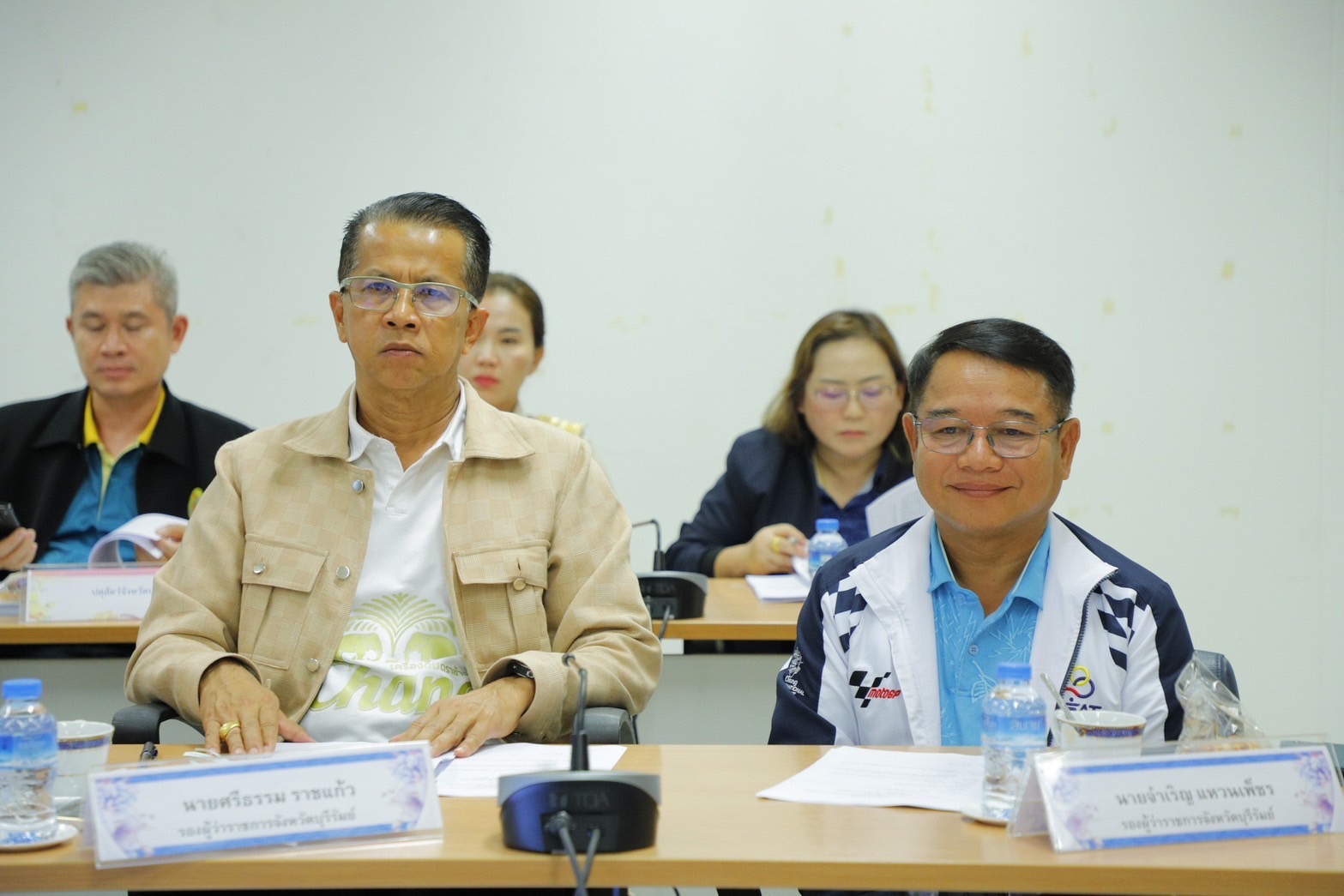🔆พช.บุรีรัมย์🔆 GROWTH TEAM BURIRAM สร้างสรรค์ สร้างสุข : ร่วมการประชุมคณะกรรมการบริหารจัดการการใช้จ่ายเงินบริจาคกองทุนช่วยเหลือผู้อพยพจังหวัดบุรีรัมย์