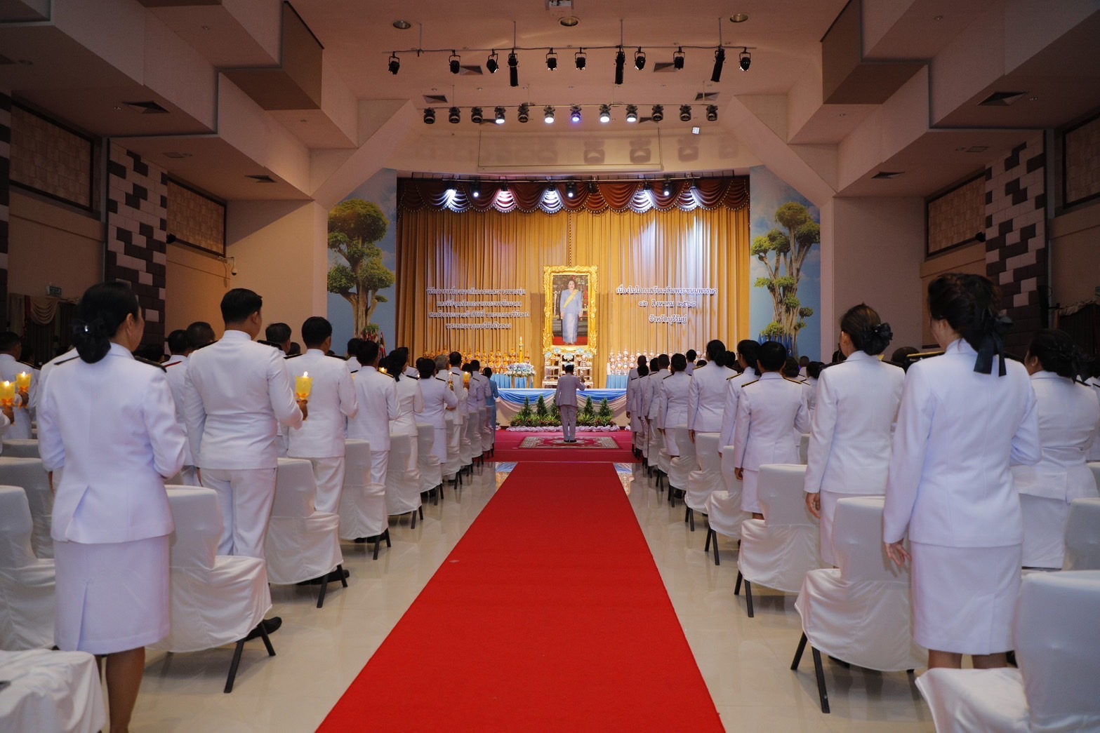 🔆พช.บุรีรัมย์🔆ร่วมพิธีถวายเครื่องราชสักการะและวางพานพุ่ม และพิธีจุดเทียนถวายพระพรชัยมงคล เพื่อเฉลิมพระเกียรติสมเด็จพระนางเจ้าสิริกิติ์ พระบรมราชินีนาถ พระบรมราชชนนีพันปีหลวง เนื่องในโอกาสวันเฉลิมพระชนมพรรษา 12 สิงหาคม 2568 จังหวัดบุรีรัมย์