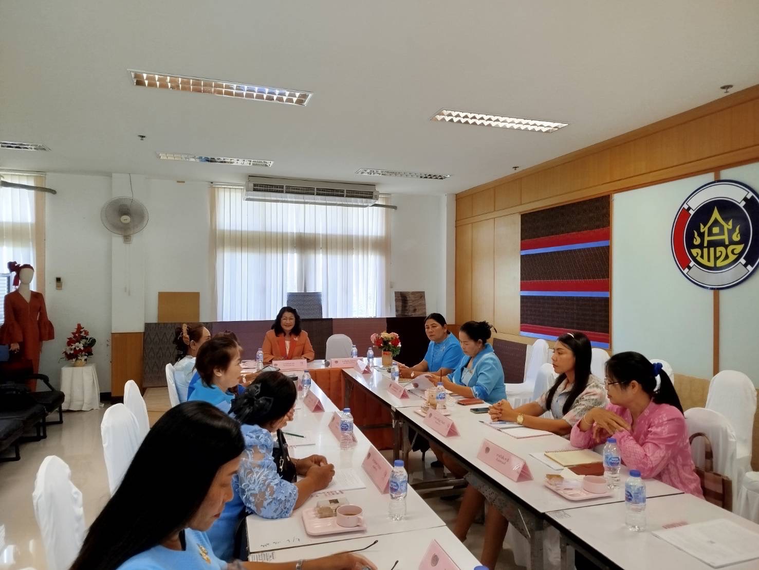 🔆บุรีรัมย์-พช.บุรีรัมย์🔆 GROWTH TEAM BURIRAM สร้างสรรค์ สร้างสุข : กองทุนพัฒนาบทบาทสตรีจังหวัดบุรีรัมย์ ดำเนินการประชุมคณะทำงานขับเคลื่อนกองทุนพัฒนาบทบาทสตรีจังหวัดบุรีรัมย์ ครั้งที่ 6/2568