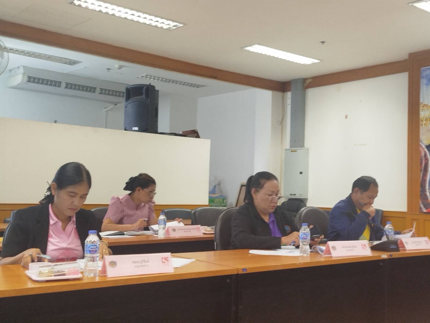 🔆บุรีรัมย์-พช.บุรีรัมย์🔆 GROWTH TEAM BURIRAM สร้างสรรค์ สร้างสุข : กองทุนพัฒนาบทบาทสตรีจังหวัดบุรีรัมย์ ดำเนินการประชุมคณะอนุกรรมการบริหารกองทุนพัฒนาบทบาทสตรีระดับจังหวัด จังหวัดบุรีรัมย์ ครั้งที่ 6/2568