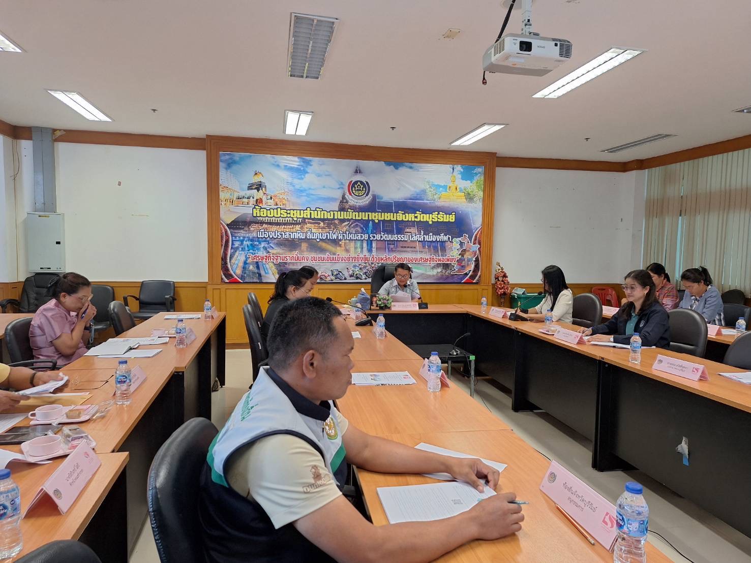 🔆บุรีรัมย์-พช.บุรีรัมย์🔆 GROWTH TEAM BURIRAM สร้างสรรค์ สร้างสุข : กองทุนพัฒนาบทบาทสตรีจังหวัดบุรีรัมย์ ดำเนินการประชุมคณะอนุกรรมการบริหารกองทุนพัฒนาบทบาทสตรีระดับจังหวัด จังหวัดบุรีรัมย์ ครั้งที่ 6/2568
